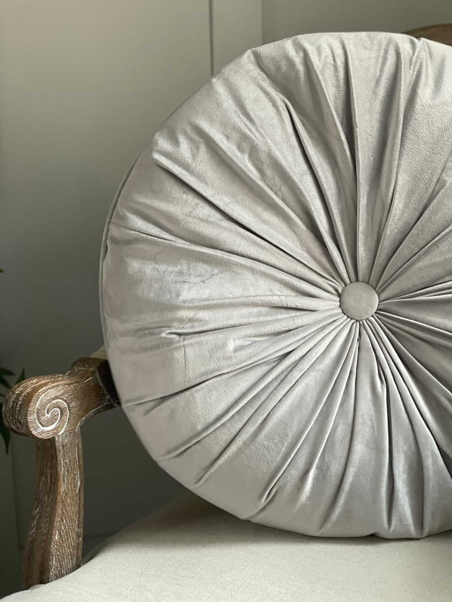 Round grey outlet cushion