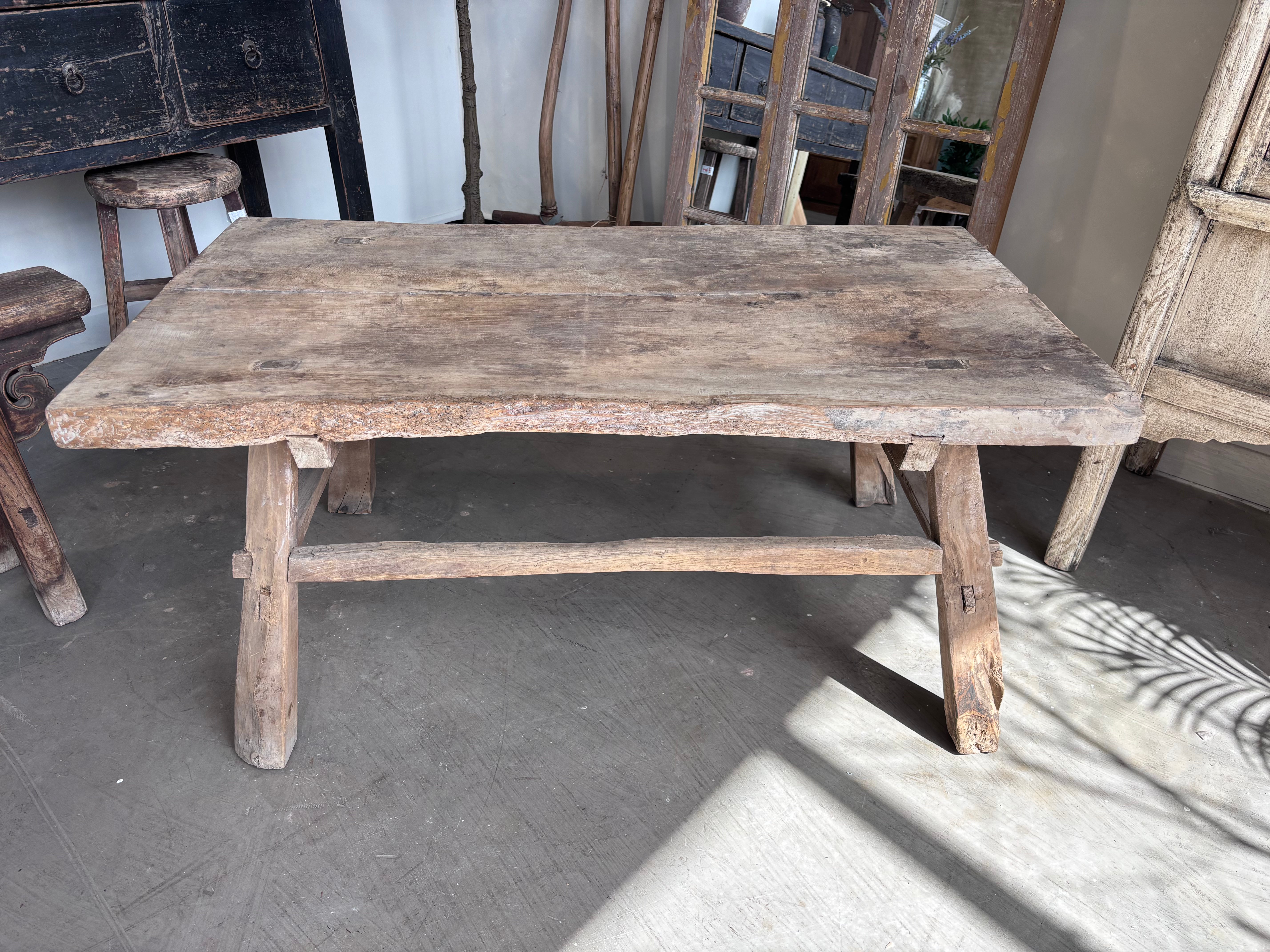 Vintage Elm Coffee Table (Large) .