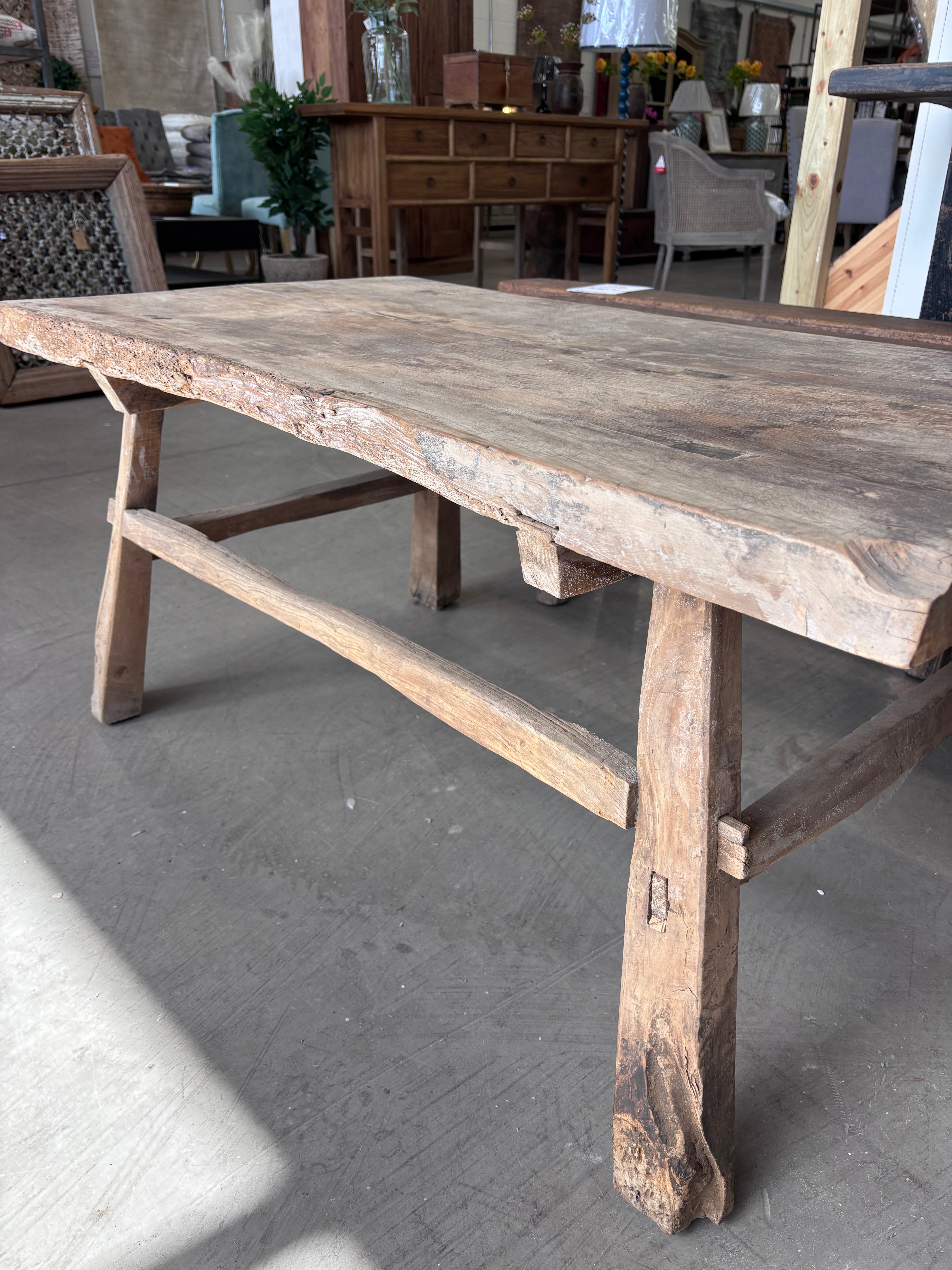 Vintage Elm Coffee Table (Large) .