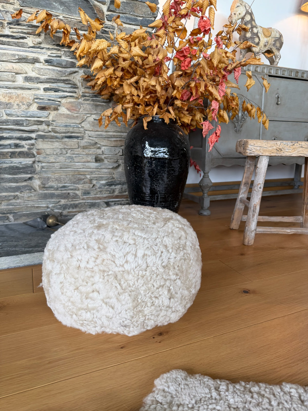 Oatmeal Boucle Sheepskin Pouffe