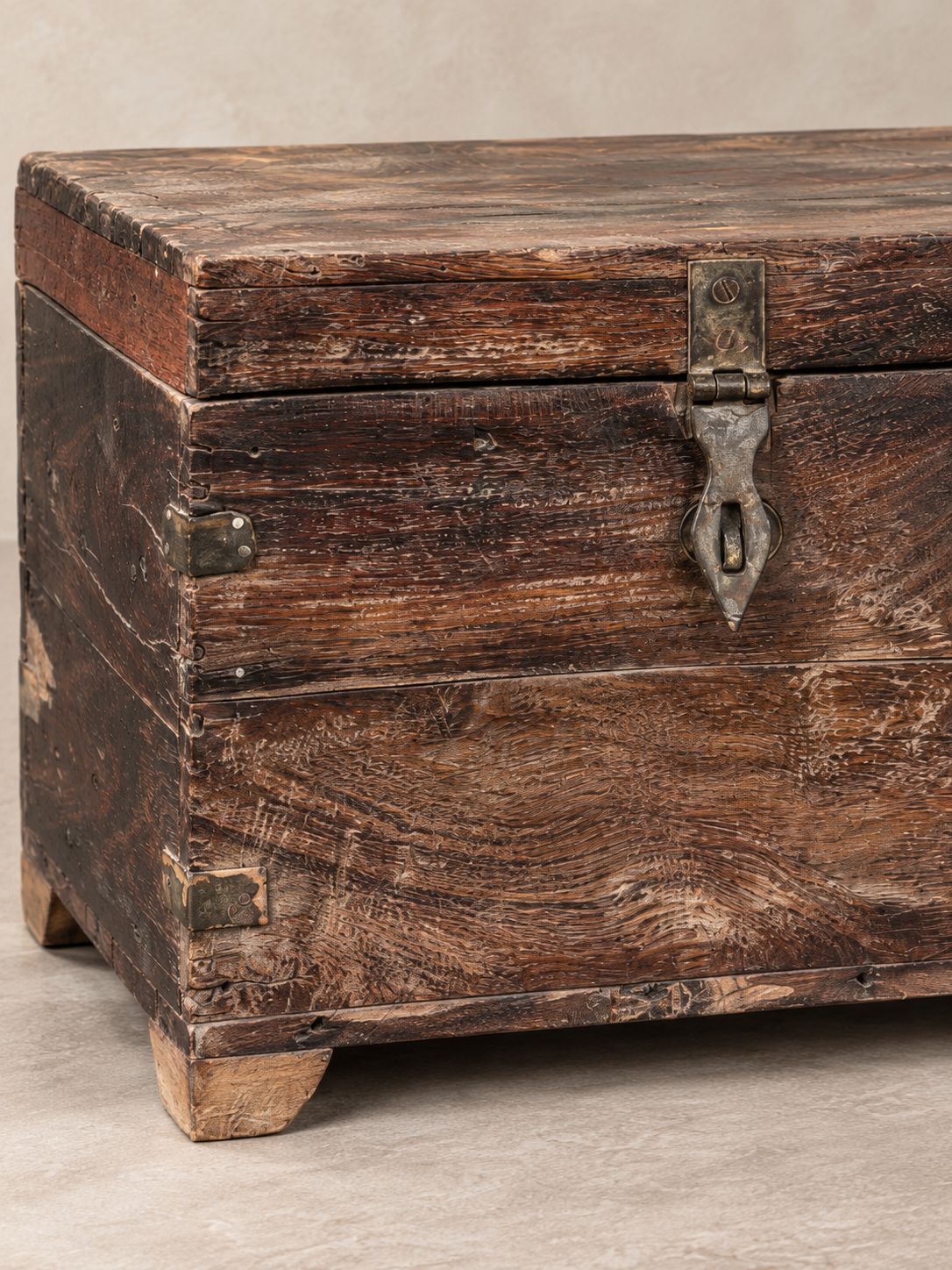 Vintage Wood Box.