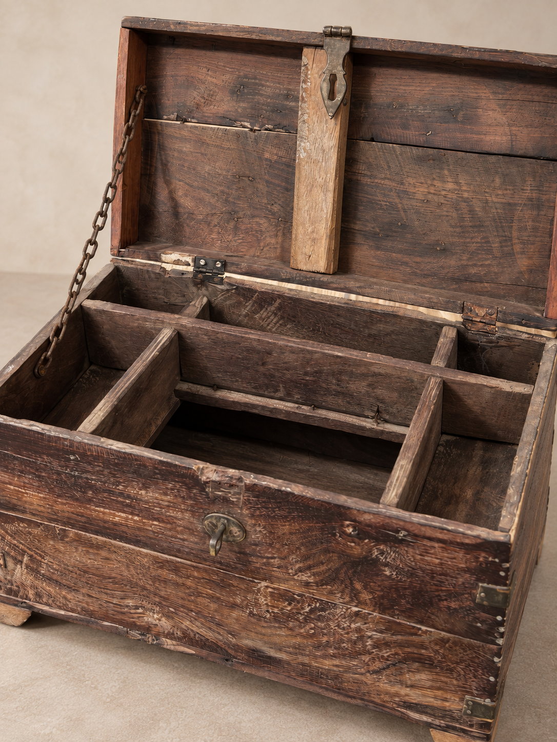 Vintage Wood Box.