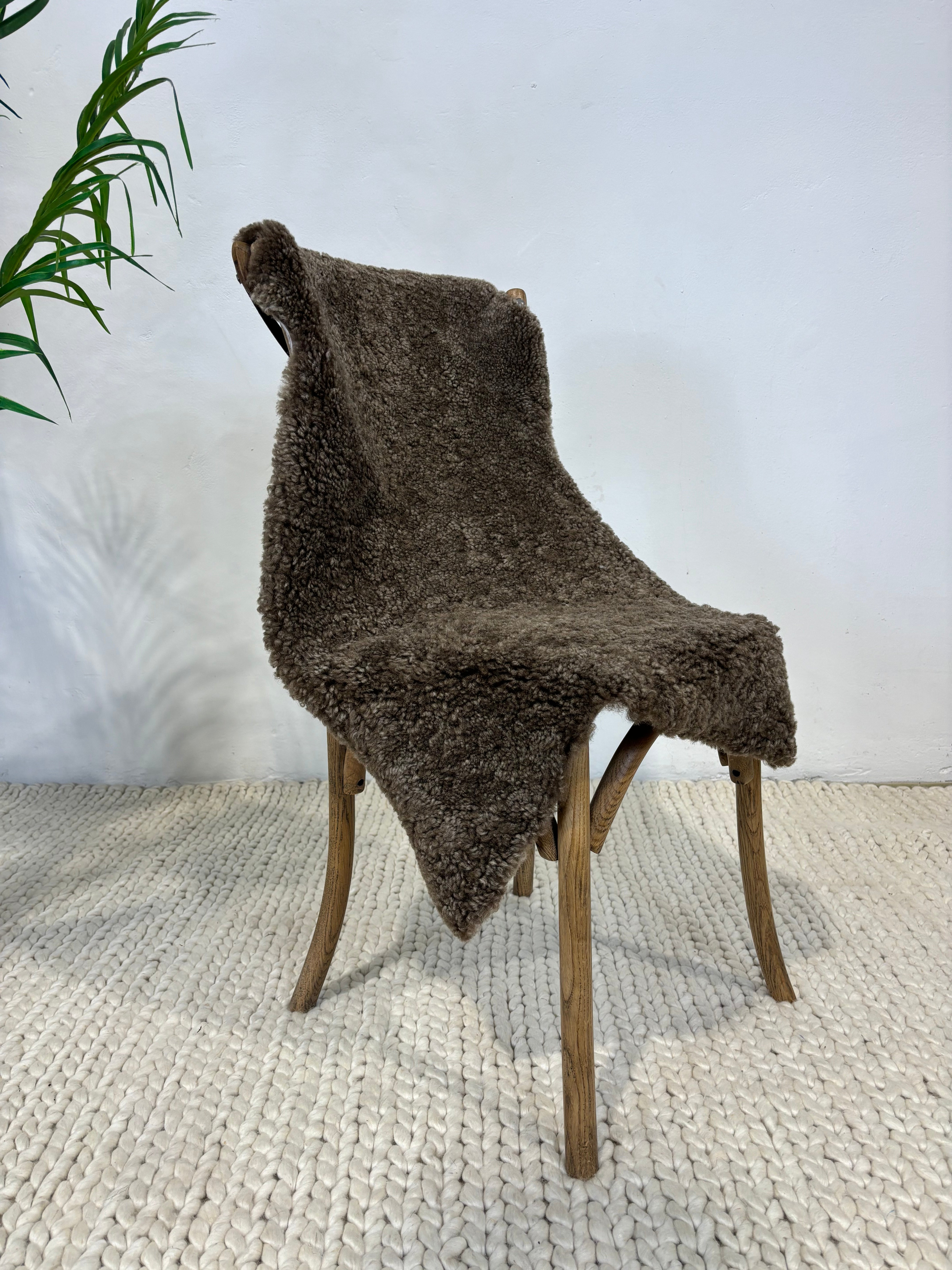 Chocolate Brown Bouclé Sheepskin