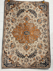 Hap Orange Rug