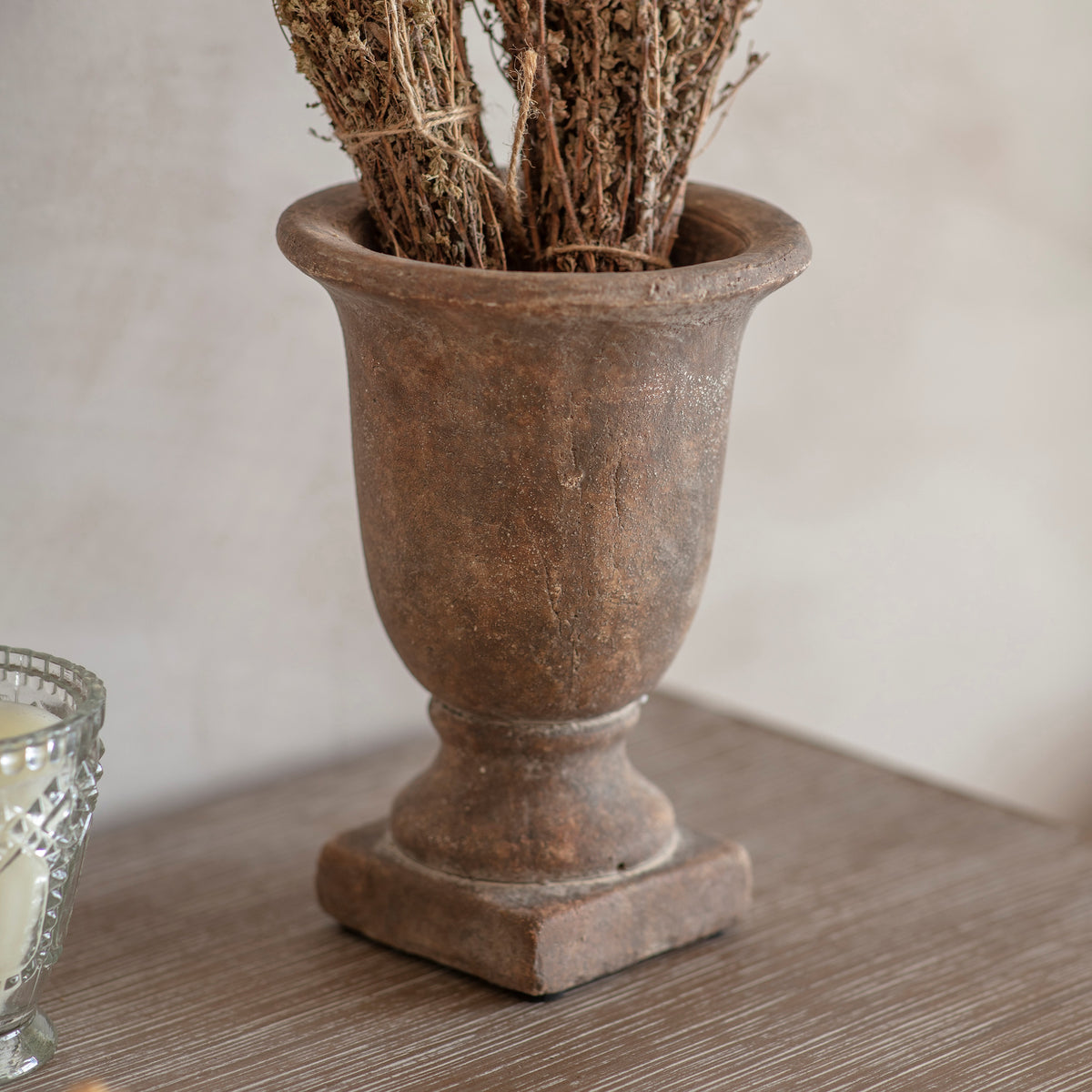 Lockton Small Urn
