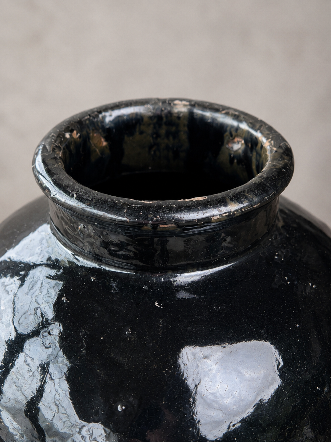 Antique Rice Wine Vase