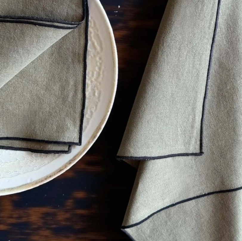 Natural Linen Olive Edge Napkin Set of 4