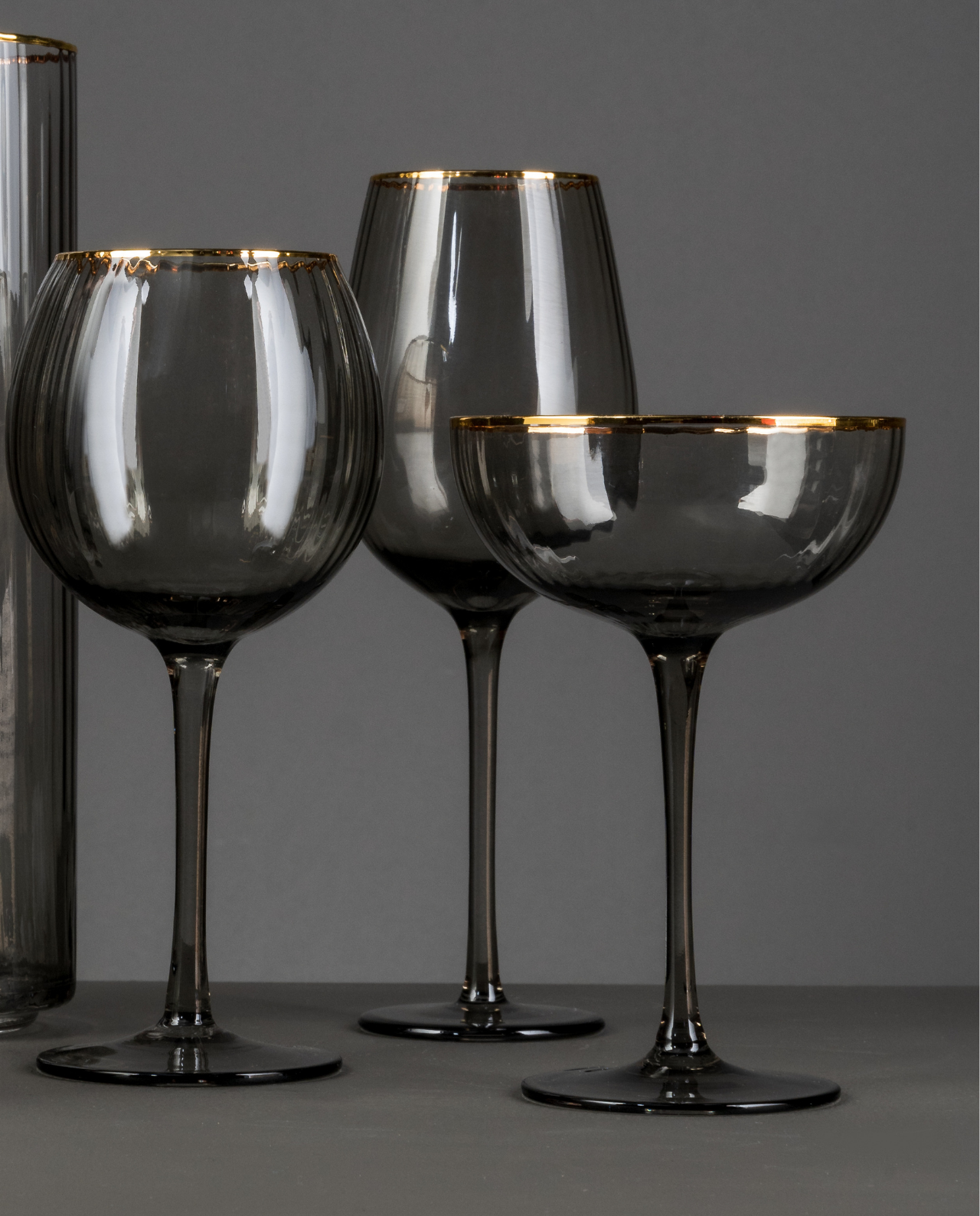 Italia Grey Glass Gold Rim Wine Glass - Set of 4