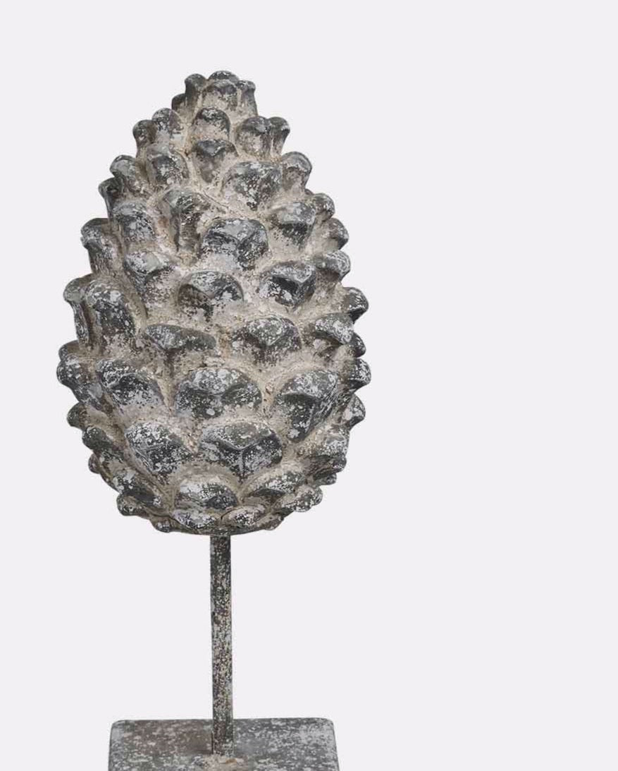 Stone Artichoke Ornament  14 x 14 x 37.5cm