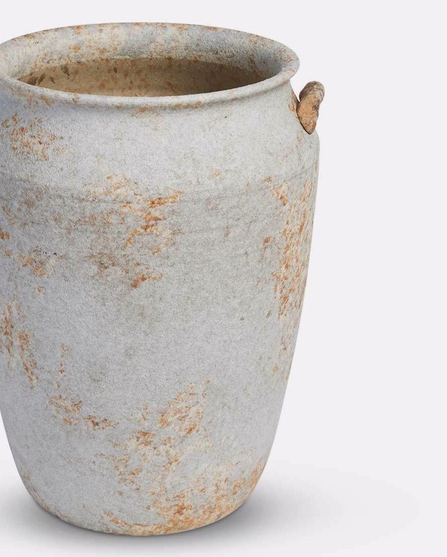 Aged Porcelain 28 x 25 x 35cm Pot